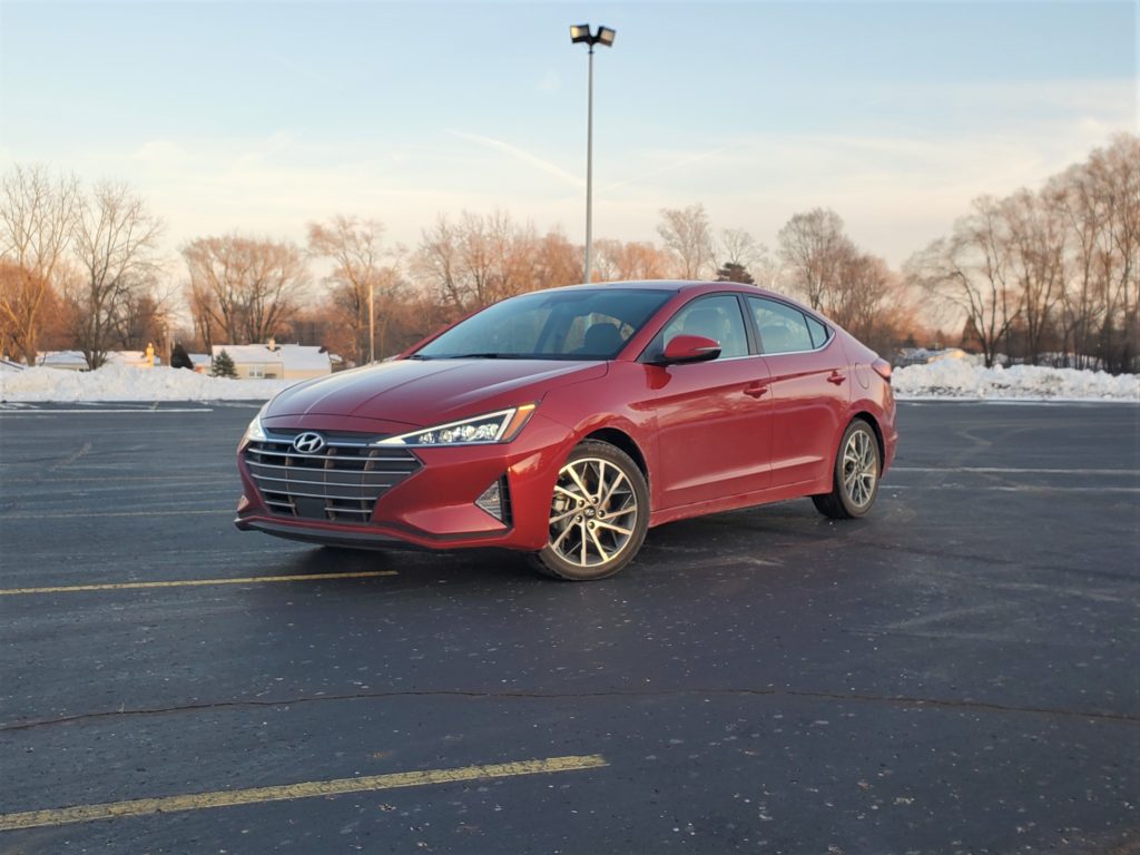 2020 Hyundai Elantra Red Left Front