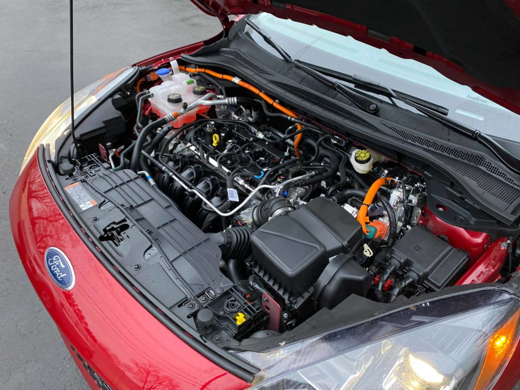 2020 Ford Escape hybrid engine